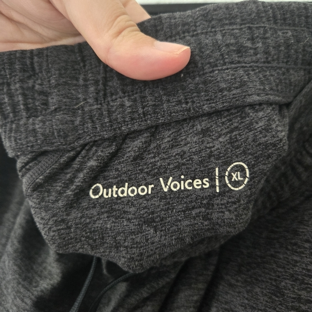 Outdoor Voices XL Gray Full Length Pull On Tapered Sweatpants - Picture 6 of 6
